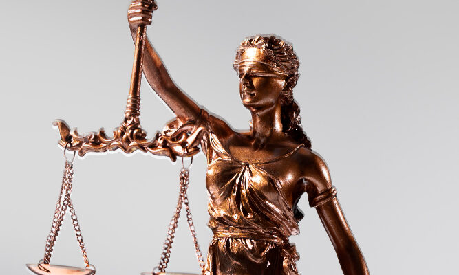 Cowdenbeath Solicitor Has Certificate Pulled