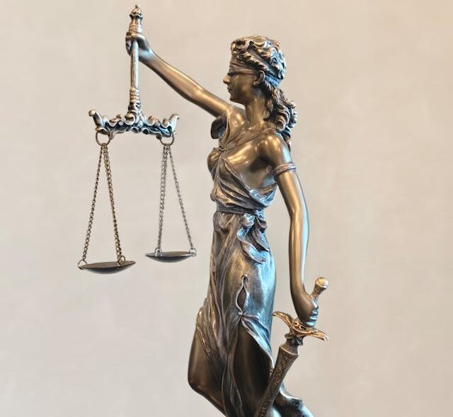Struck-off solicitor denied anonymity in high court appeal over misconduct