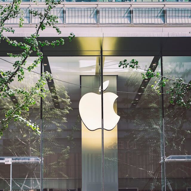 $300m Apple verdict overturned as appeals court finds jury form flawed!