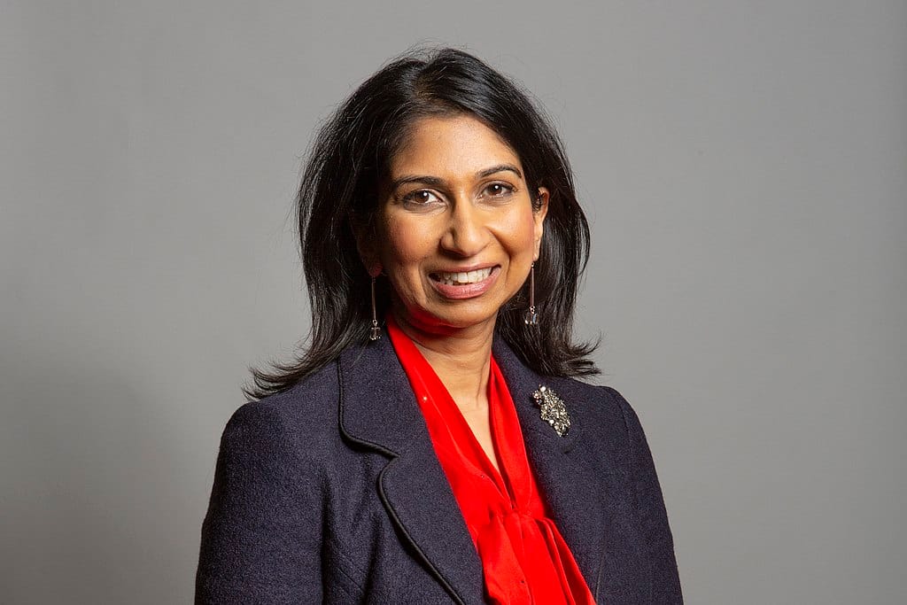Braverman vs Trainee: War of Words Over SQE Exam Standards