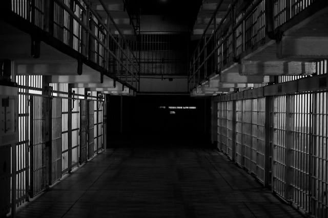 Owers Review: Remand Prisoners Freed From Court