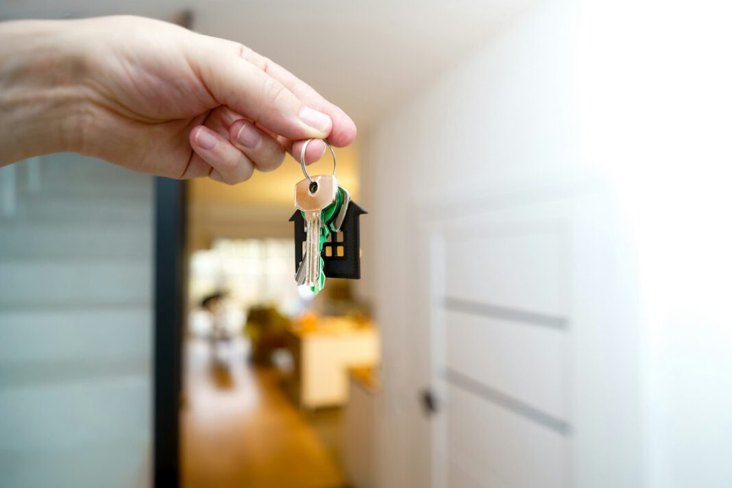 London solicitor fined £17,000 for failed property investment advice