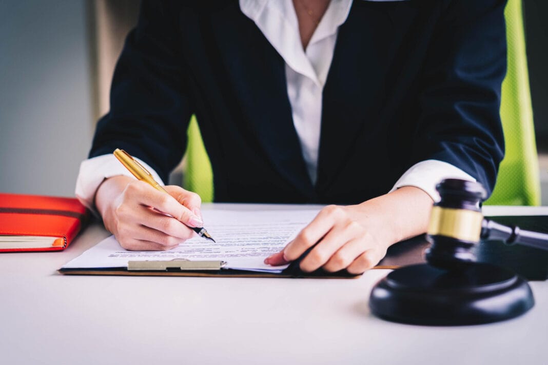 Former CPS Lawyer Disbarred for Issuing Dishonest Invoices Totalling £44,000