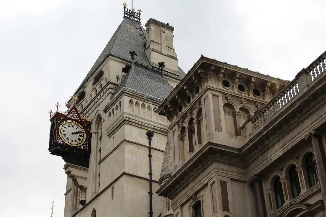 Court of Appeal rejects psychotherapist’s bid for family court anonymity