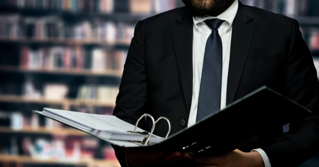 Ukrainian Lawyer Flees War and Rebuilds Legal Career in the UK