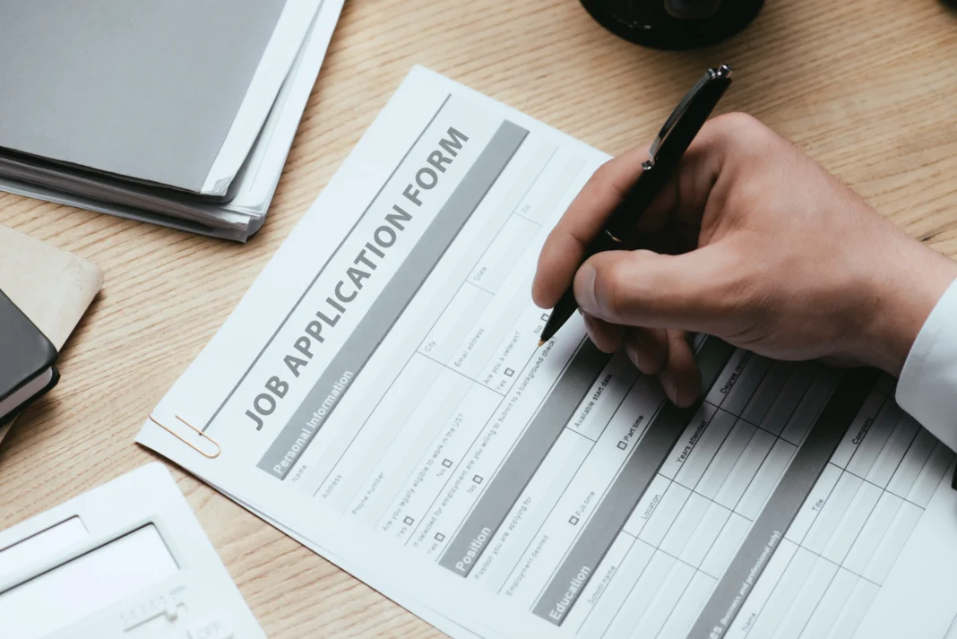 UK Workers Reject Jobs Over Employer Reputation, Study Finds