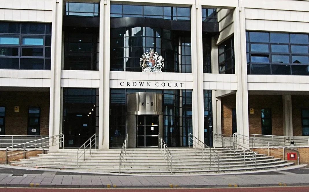 Government Plans AI Legal Assistants for Crown Courts