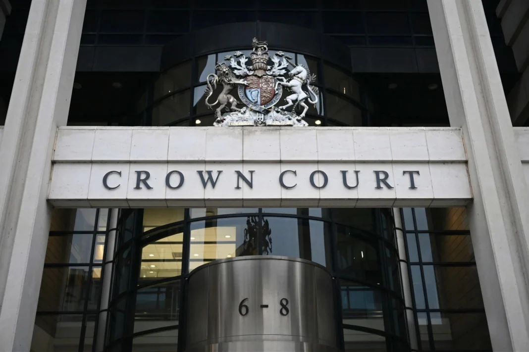 Government Plans AI Legal Assistants for Crown Courts