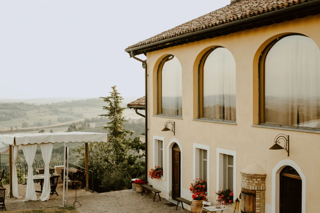 Italian villa and inheritance documents illustrating a High Court ruling on recognition of Italian inheritance judgments in England.